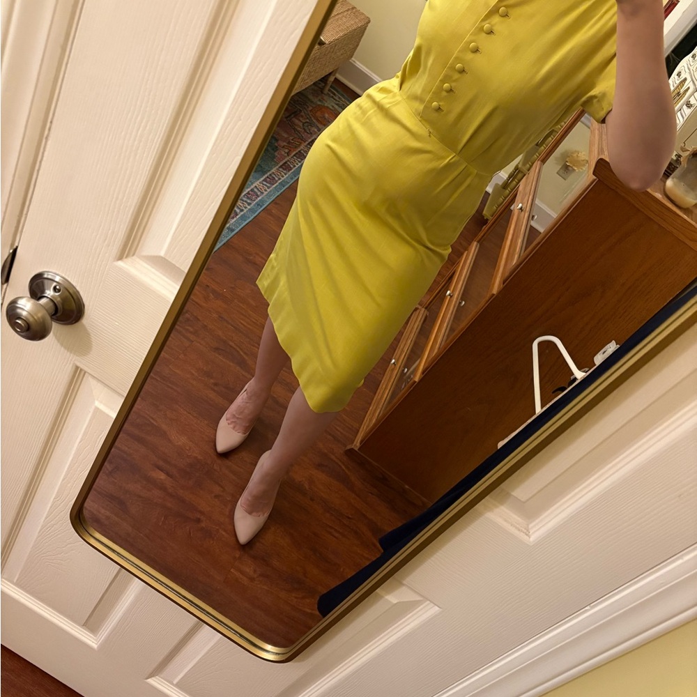 Flattering vintage 1950s dress handmade yellow